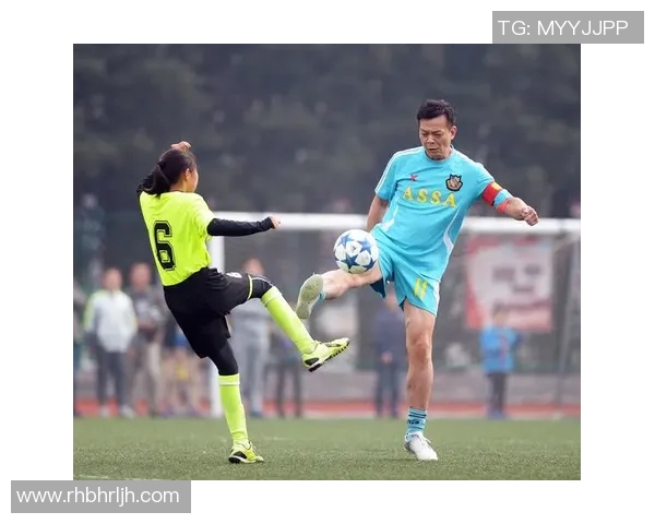 香港足球明星队专业训练与发展探索助力青少年足球梦想